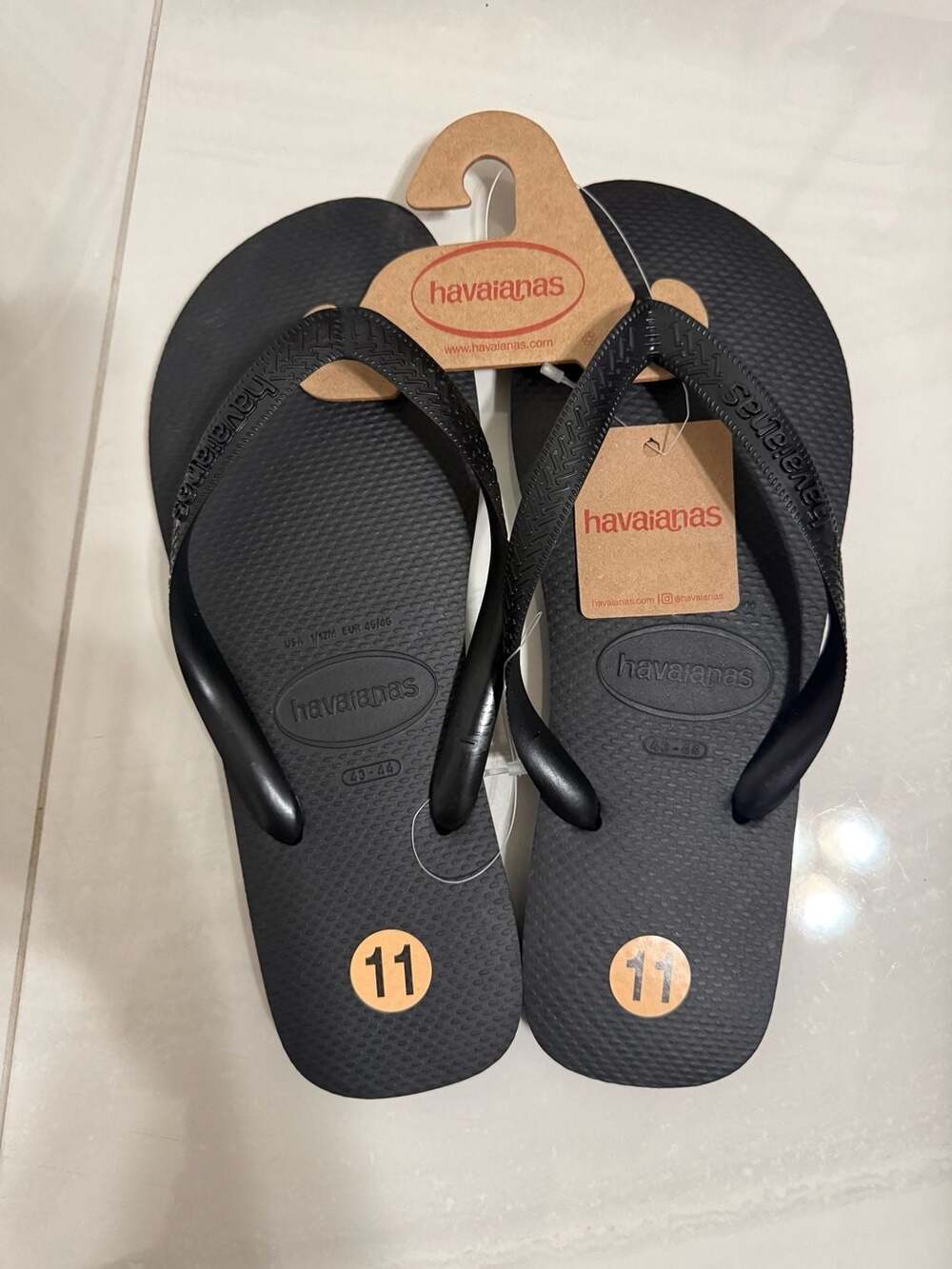 Havaianas Top Black Flip Flops Sandals Size 11